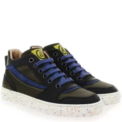 21232515 - Kaki Noir