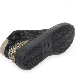 3520 - Noir Dore