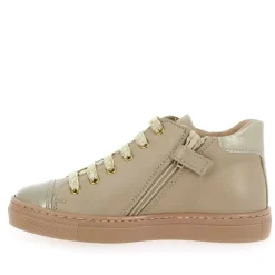 2001 - Taupe