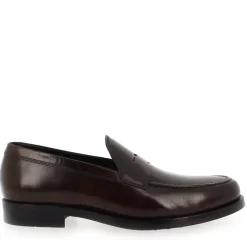 495 - 01 - Marron