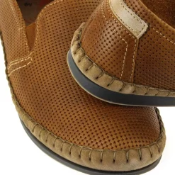 8674 - Taupe